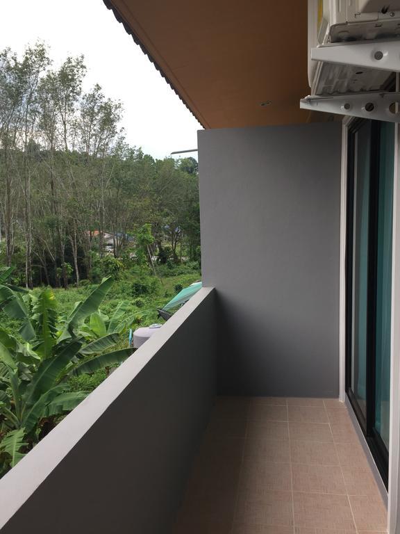 Am House Apartamento Klong Muang Beach Exterior foto
