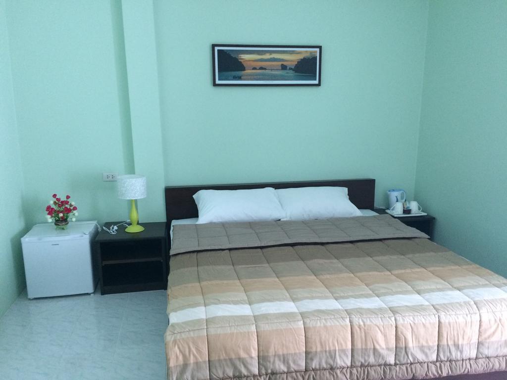 Am House Apartamento Klong Muang Beach Exterior foto